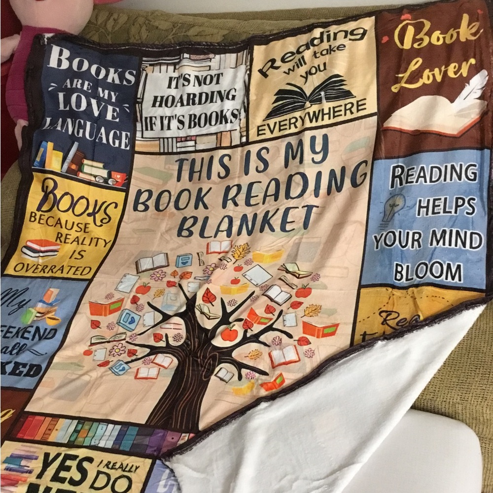 My Reading Plush Throw Blanket - Picture 2 of 6